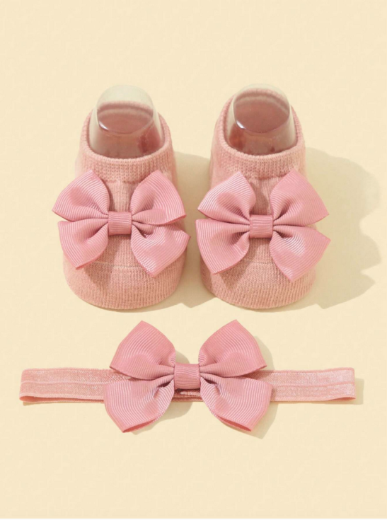 Babysocken rutschfest, Baby Stirnband, Baumwolle, Geschenk Neugeborene, Mädchen Babykleidung, Baby Outfit, Sicherheit, Komfort, elegantes Babyset, Schleifen